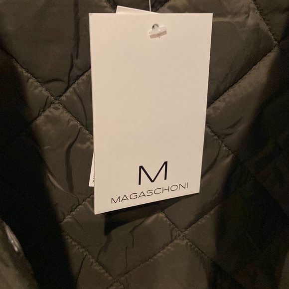 NWT Magaschoni Lightweight Puffer Jacket - Picture 4 of 4